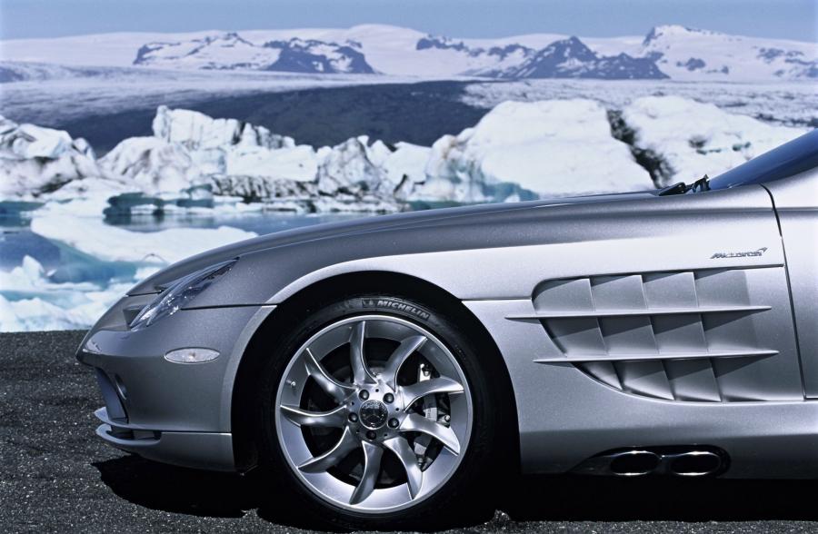  Mercedes-Benz SLR McLaren 2003 года  (фото 144 из 319)